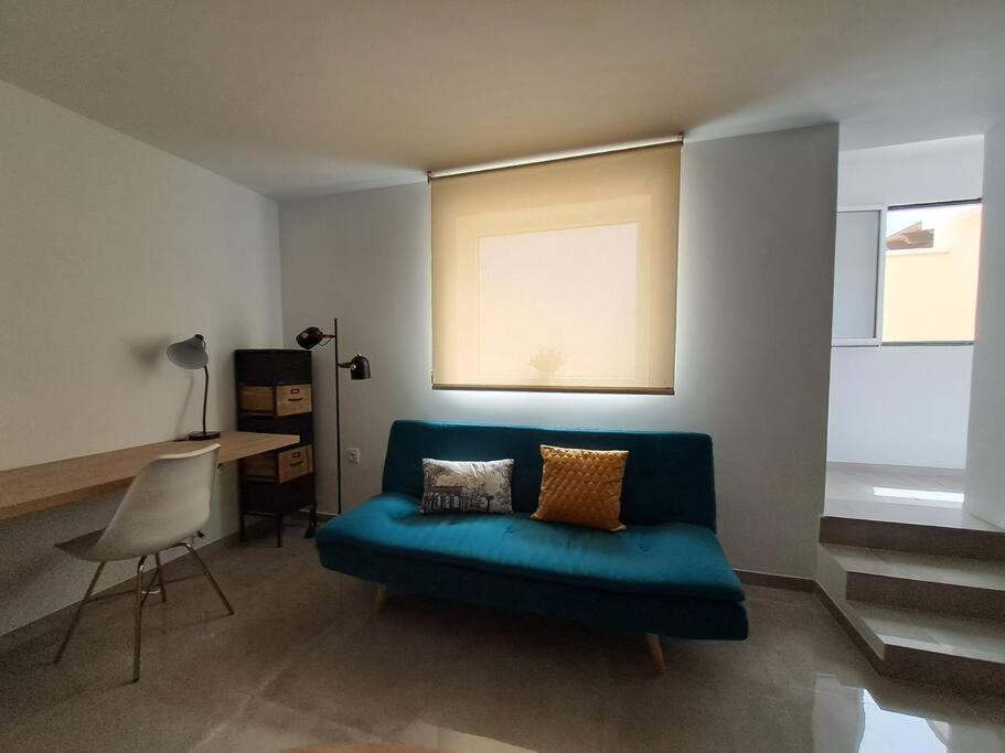 Nueva Almeria Beach & Chill Екстер'єр фото